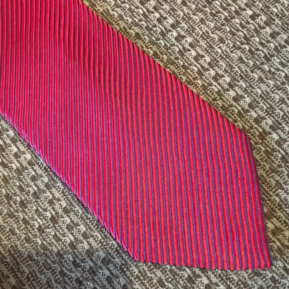 Charvet Necktie Mens Red Navy Striped Silk Ribbed Old Money Luxury France Repp